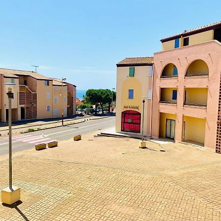 Appartement Proche Mer Avec Piscine Et Parking Fleury  Extérieur photo