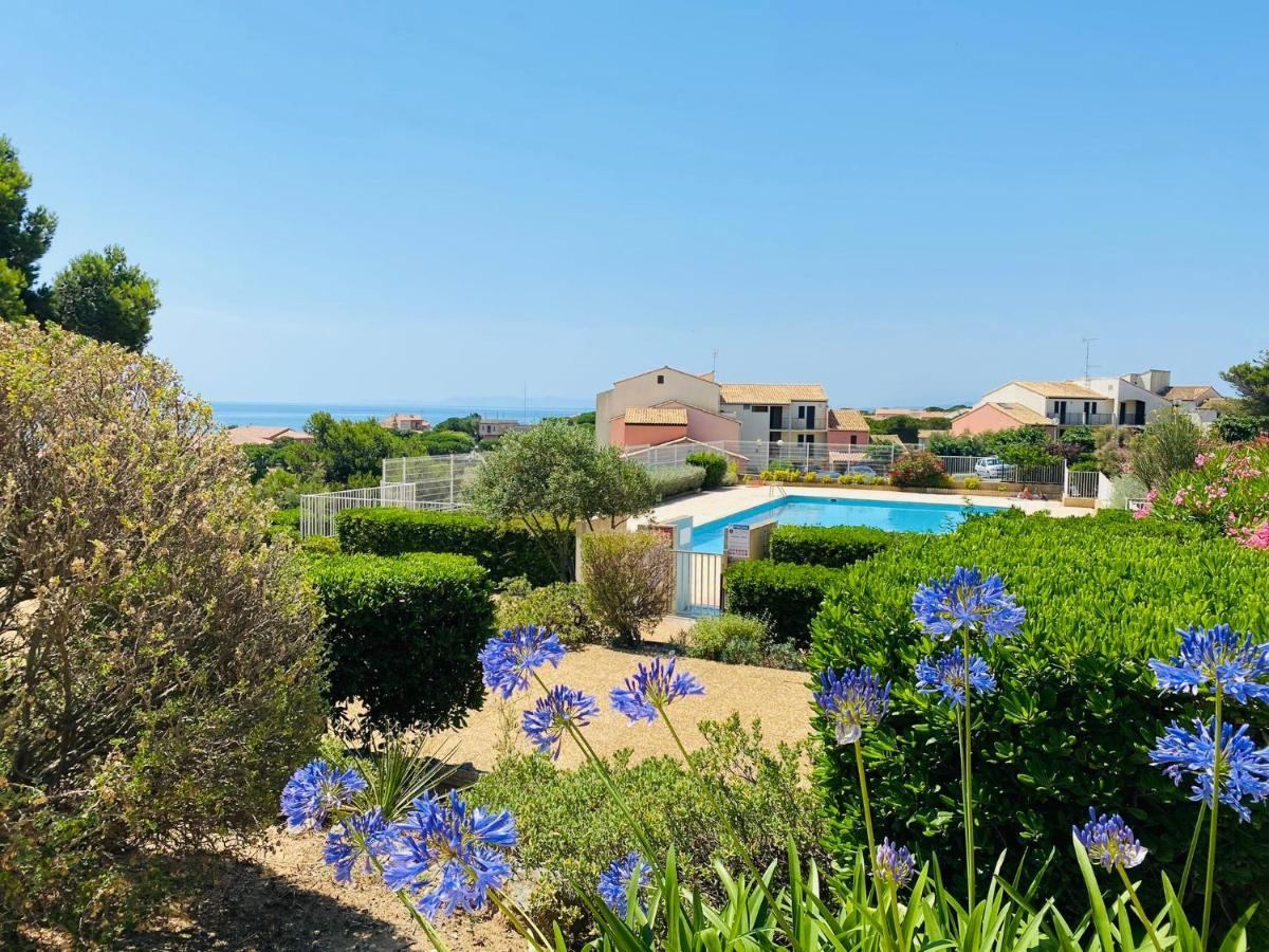 Appartement Proche Mer Avec Piscine Et Parking Fleury  Extérieur photo